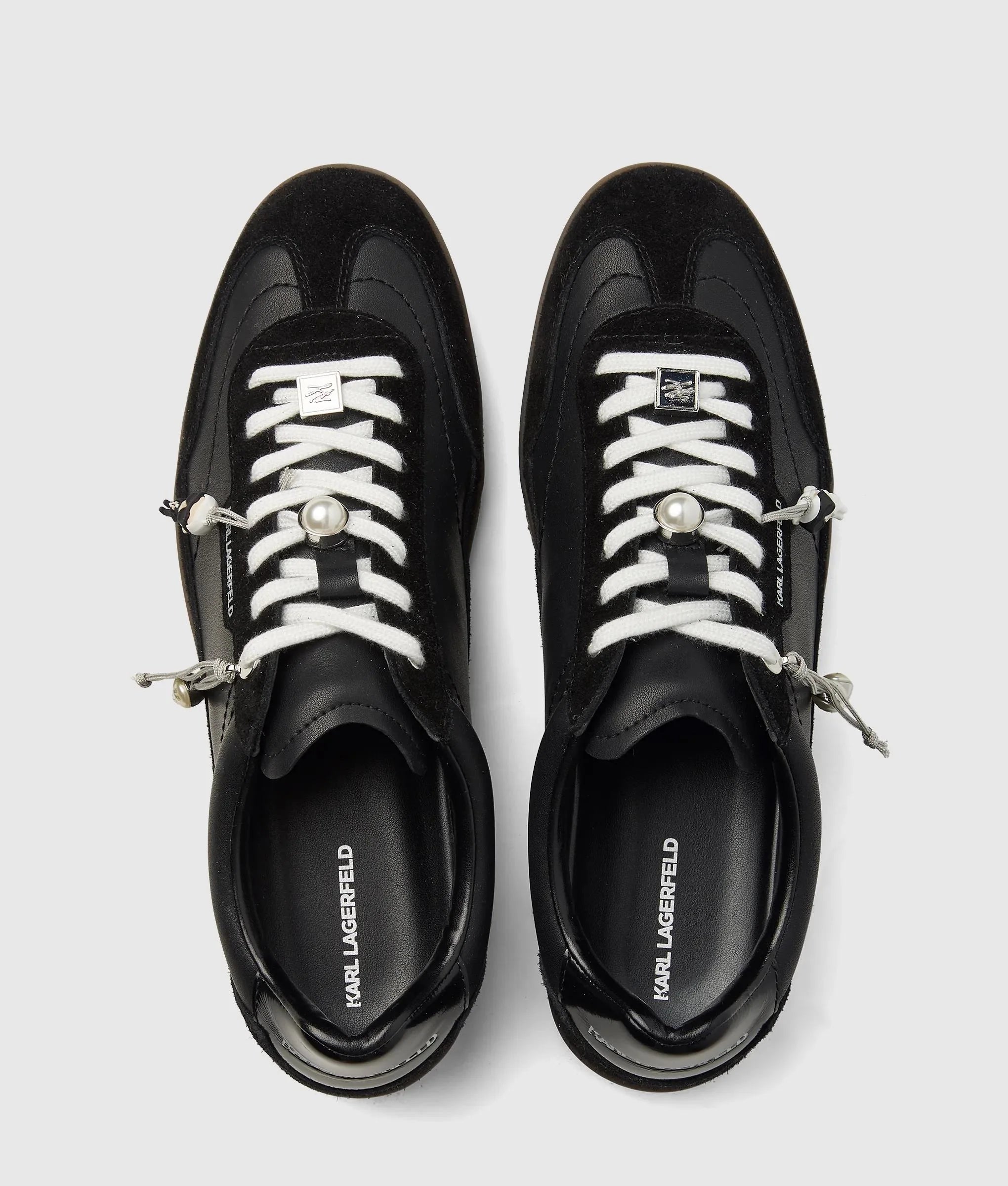Kandidate Ikon charms sneakers