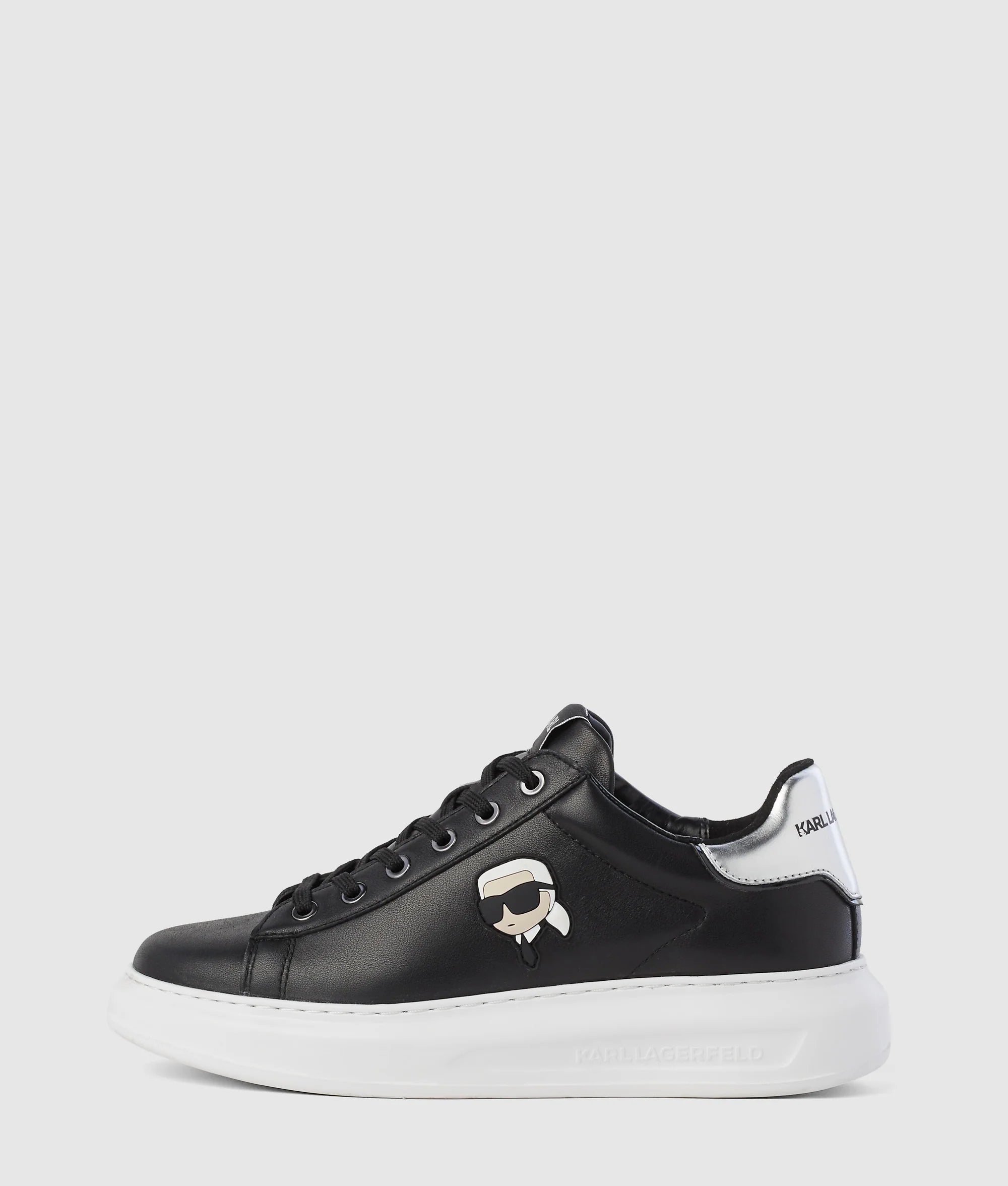 Ikon NFT Kapri sneakers