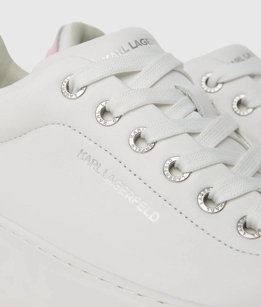 Ikon NFT kore sneakers