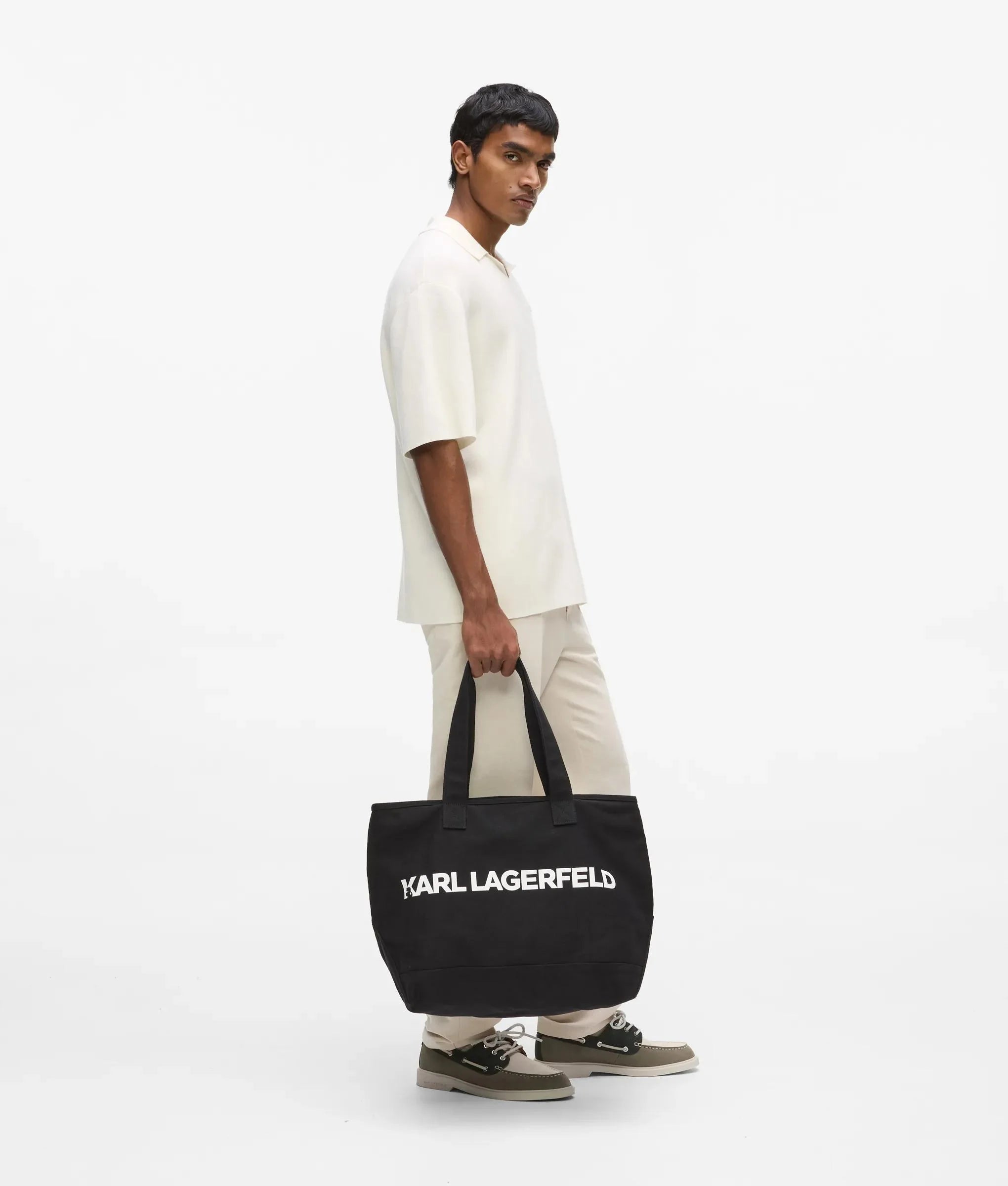 Extra large logo tote bag
