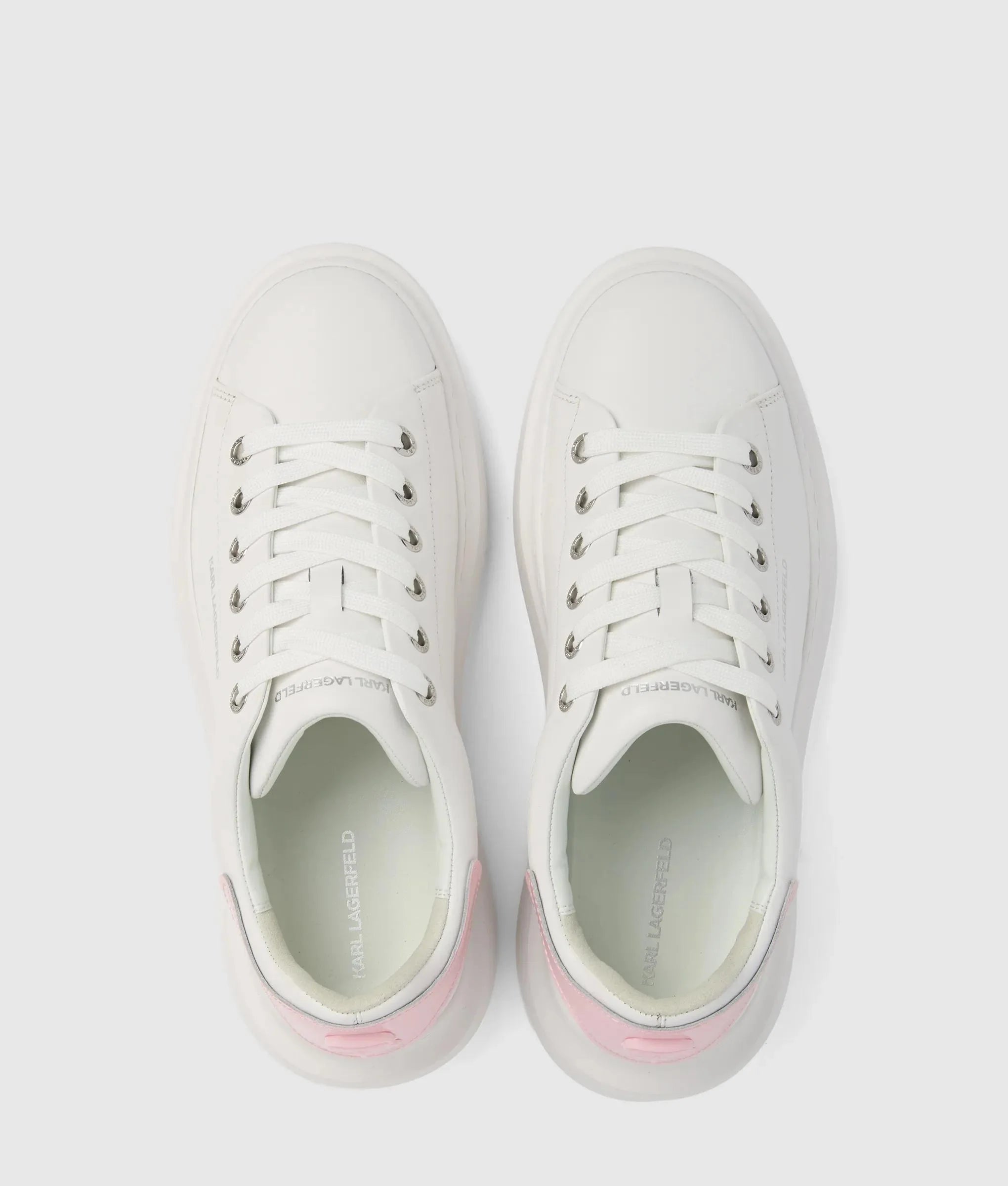 Ikon NFT kore sneakers